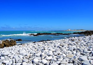 The Pebbled Beach, Suiderstrand
